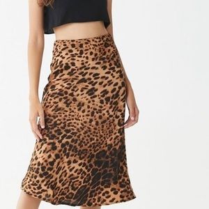 Forever 21 cheetah print skirt